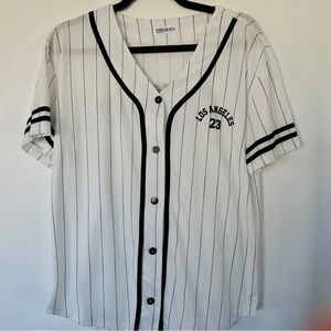 Popular 21 White and Black Striped Top